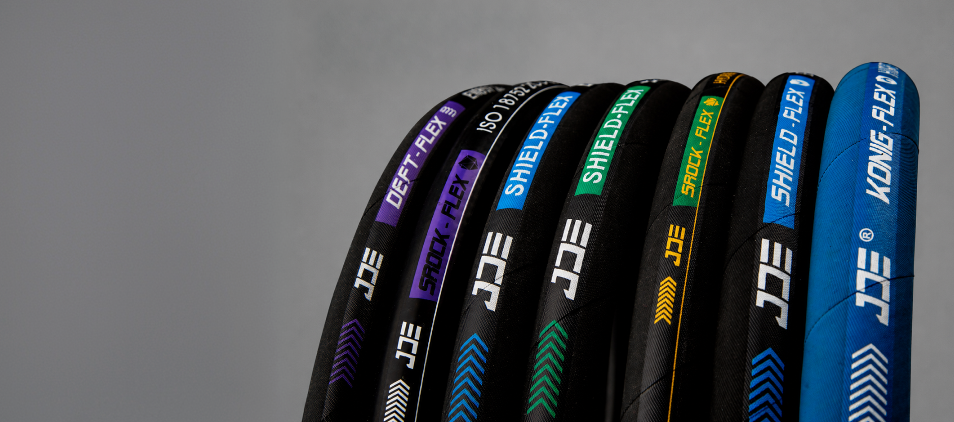 Flexible Hoses. Superior Durability.